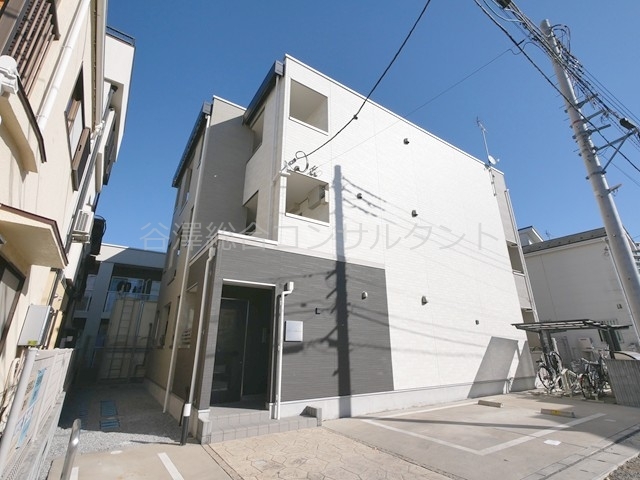 建物外観　リブリ・ｚｅｌｋｏｖａ（ゼルコヴァ）