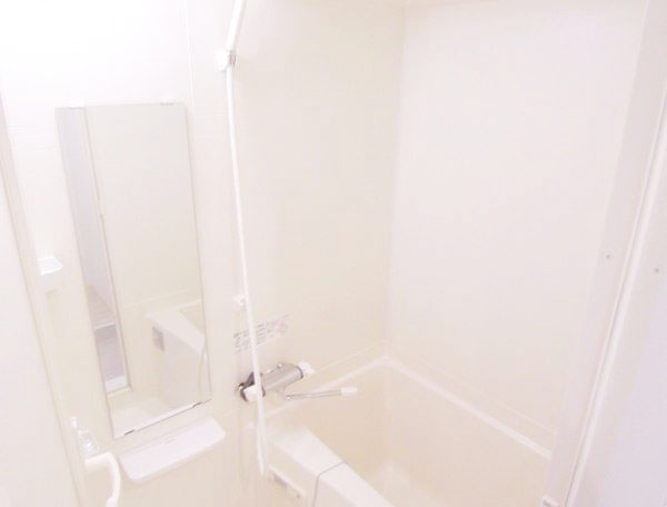 バス・シャワールーム　★広々としたバスルーム★