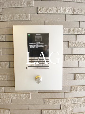 セキュリティ　モニター付きインターフォンです。