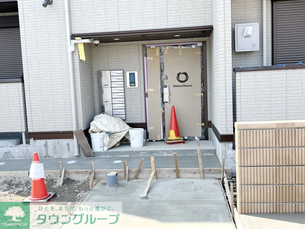 エントランス　エントランス