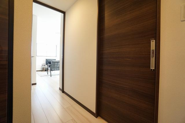 収納　モデルルーム写真