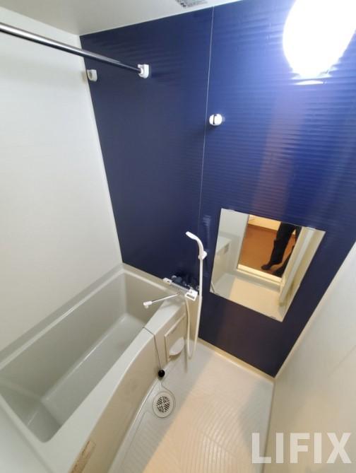 バス・シャワールーム　風呂