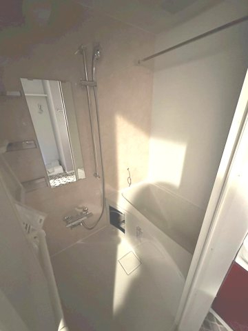 バス・シャワールーム　※別部屋の参考写真となります※現況優先※