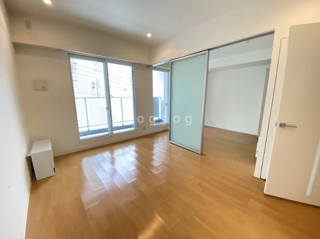 居室・リビング　同号室タイプ写真