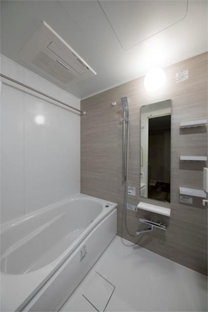 バス・シャワールーム　レジディア新川II