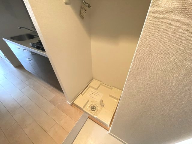 その他設備　イメージとして同建物他部屋を表示しています