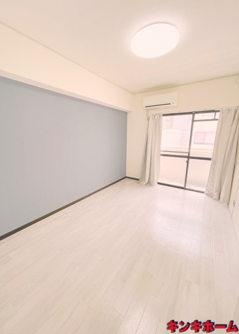 居室・リビング　写真は別のお部屋です。※現況を優先します