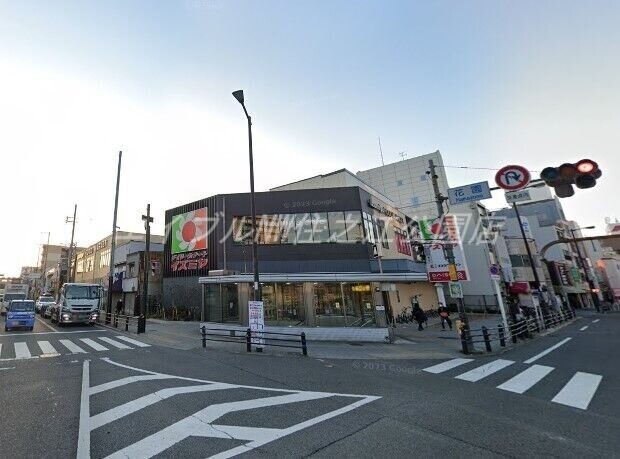 スーパー　デイリーカナートイズミヤ花園店（スーパー）まで502m