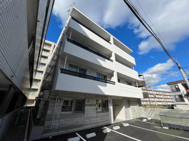建物外観　札幌市中央区宮の森１条「プリヴィエール宮の森」