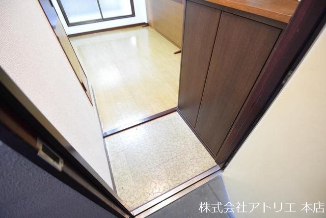 玄関　室内