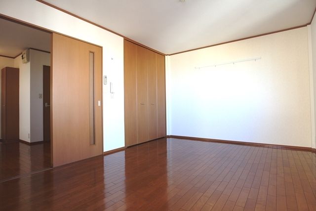 その他部屋・スペース　★角部屋の２面採光で明るいお部屋です★