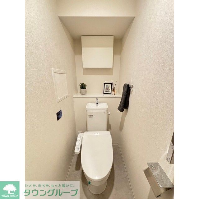 トイレ　家具・調度品等は実際の賃貸住居 には含まれません