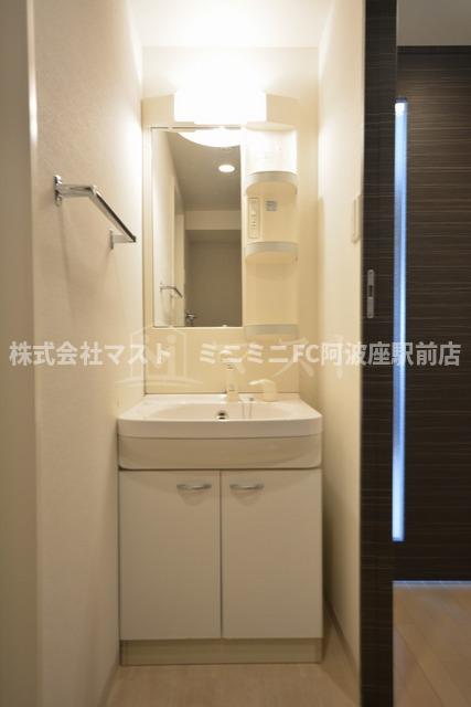 洗面設備　他号室参考写真