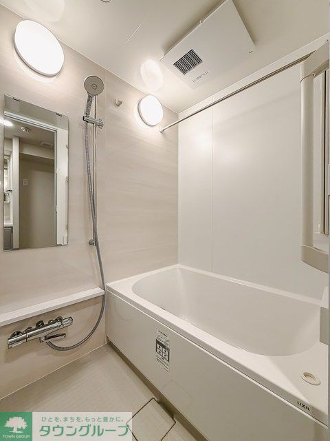 バス・シャワールーム　※写真は同タイプ住戸です。