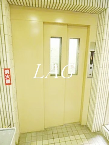 その他設備　エレベーターです。