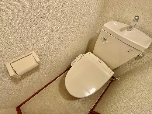 トイレ　設備・仕様は号室により異なる為、現況を優先いたします。