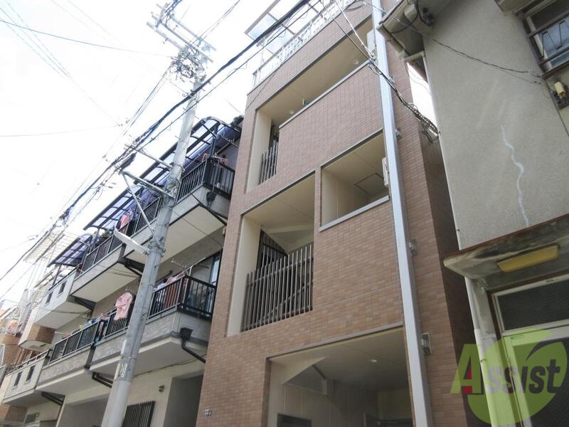 建物外観　三宮駅すぐの新築です。