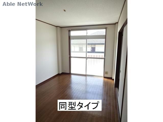 居室・リビング　同型タイプ