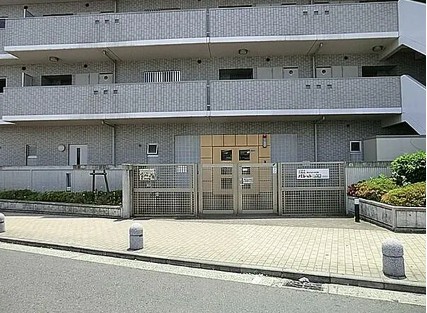 幼稚園・保育園　パレット保育園（幼稚園・保育園）まで797m