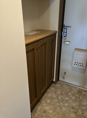 玄関　玄関　※前回募集時2025年4月の写真
