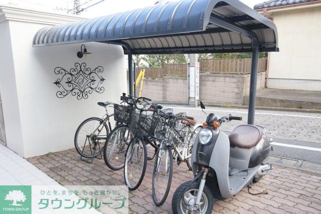 駐車場　駐輪場