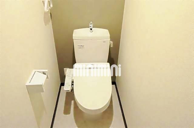 トイレ　同型タイプのイメージ写真です。