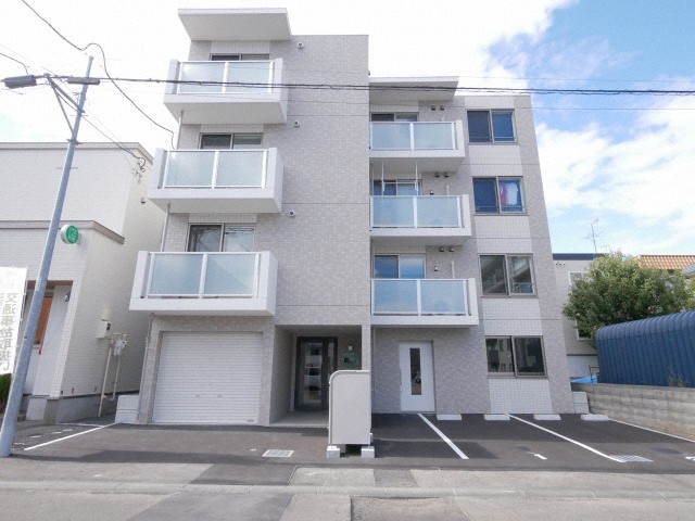 建物外観　☆地下鉄東西線【白石駅】まで徒歩3分！