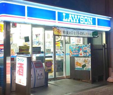 コンビニ　ローソン 谷町四丁目店（コンビニ）まで80m