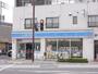 コンビニ　ローソン後楽園通店（コンビニ）まで294m