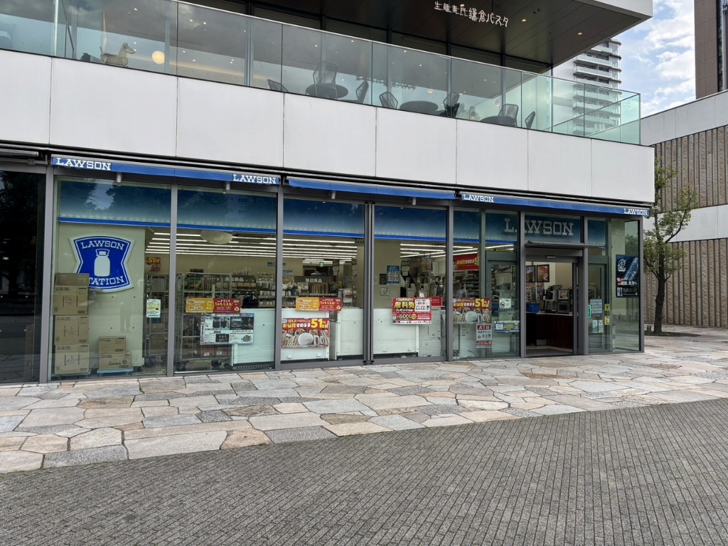 コンビニ　ローソン H中野セントラルパークサウス店（コンビニ）まで146m