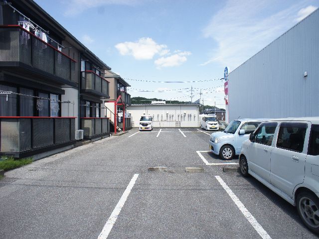 駐車場　駐車場2台込みです♪