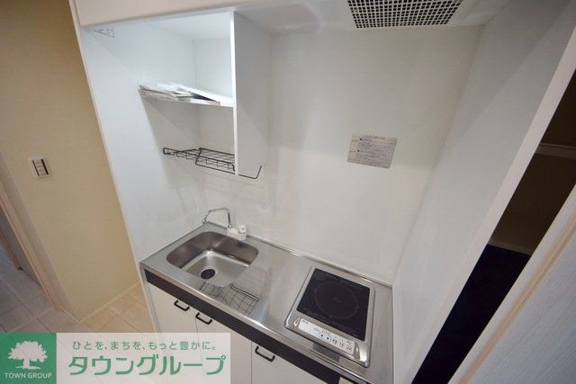 キッチン　※カインドネスシリーズ　設備イメージ　現況優先