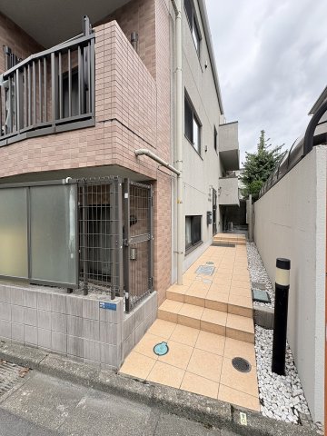 エントランス　☆共用部分☆