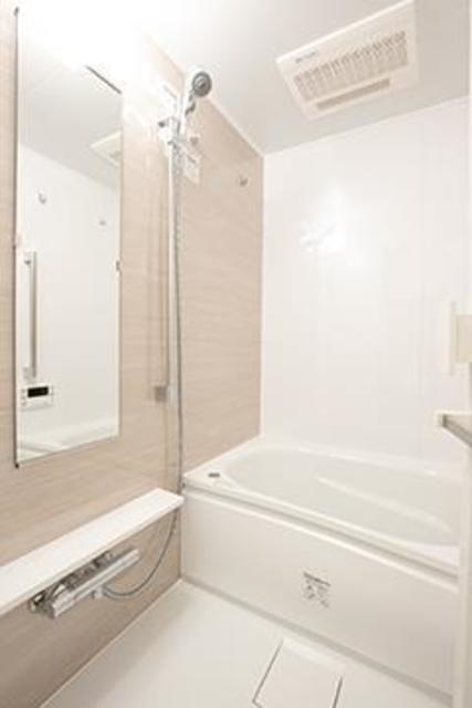 バス・シャワールーム　※写真は同タイプ住戸です。