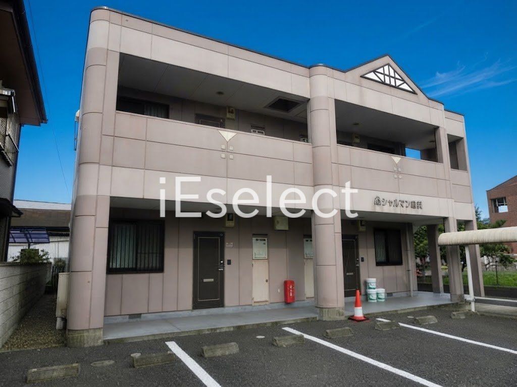 建物外観　１フロア２世帯のみで全世帯角部屋のアパートです。
