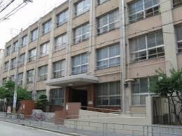 中学校　大阪市立花乃井中学校（中学校）まで290m
