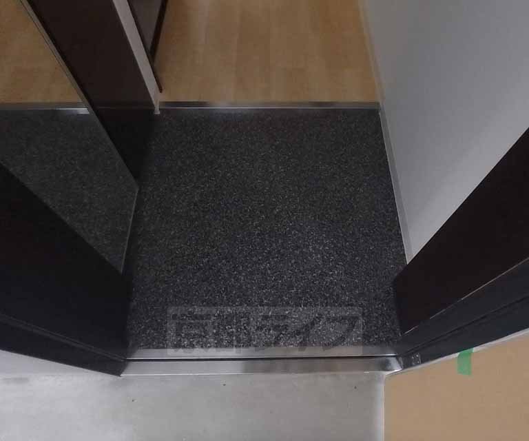 玄関　玄関です。