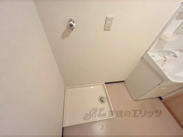 その他部屋・スペース　洗濯機置場