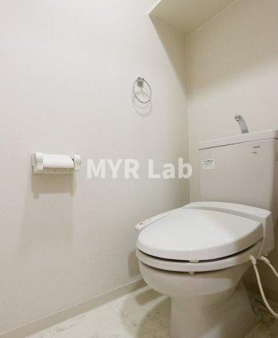 西鉄貝塚線 名島駅 徒歩5分 3階建 築18年のトイレ写真