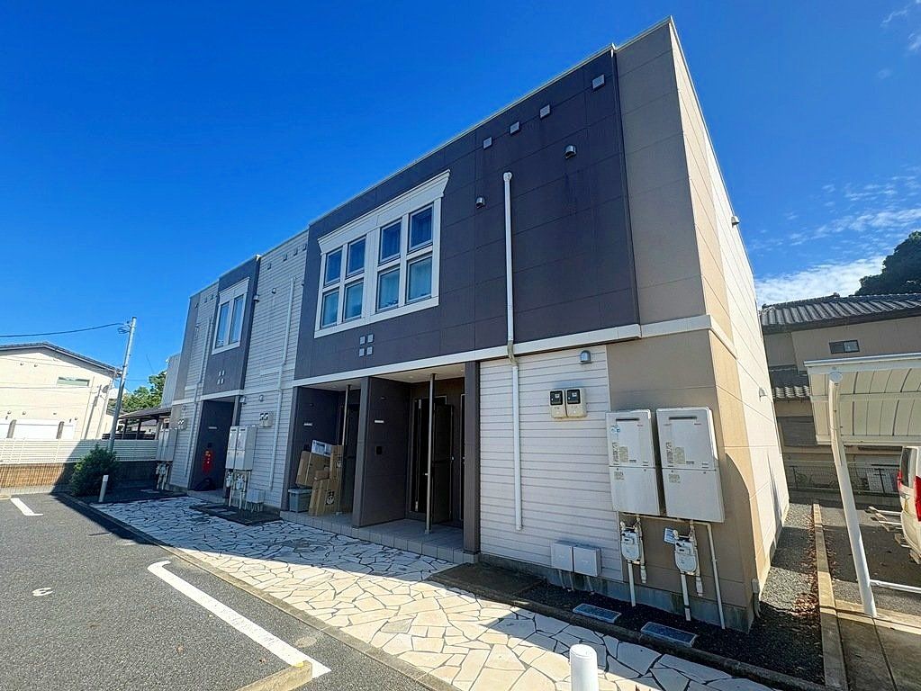 建物外観　茂原駅まで徒歩14分です