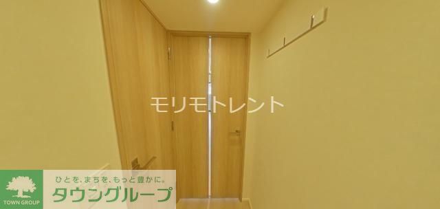 玄関　お部屋探しは株式会社　タウンハウジング　までお気軽にお問合…