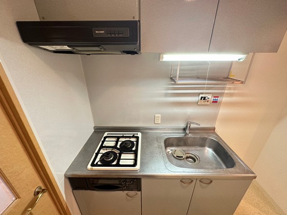キッチン　※別部屋の写真です