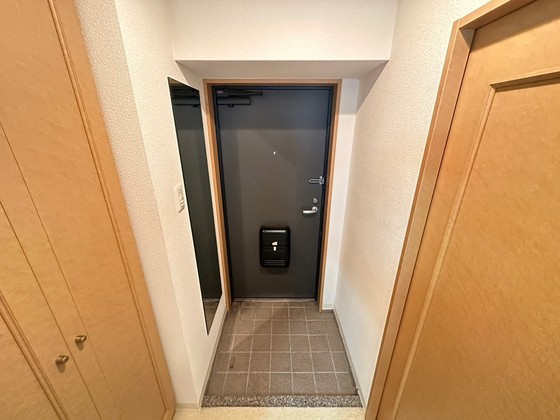 玄関　※別部屋の写真です