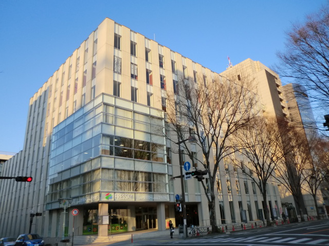 スーパー　フレッセイ前橋プラザ店（スーパー）まで721m