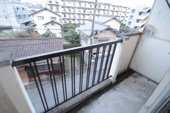 バルコニー　※別号室の写真です