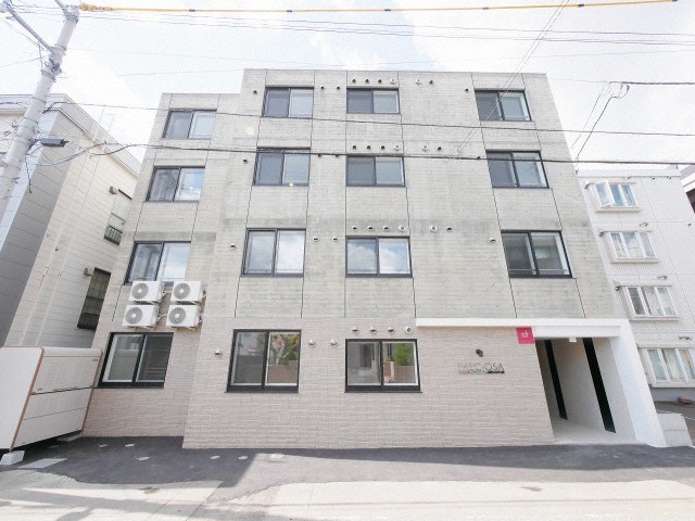 建物外観　☆地下鉄東西線【菊水駅】徒歩8分！