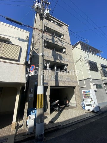 堺市堺区柳之町西のマンションの建物外観