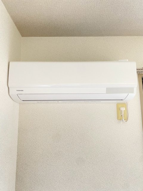 その他　エアコン新品です。