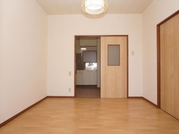 居室・リビング　内装