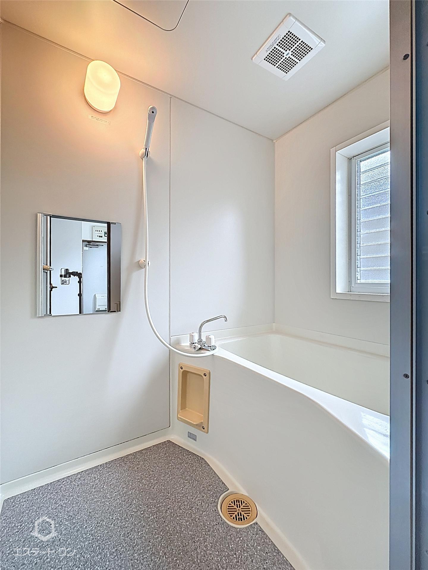 バス・シャワールーム　リフォーム済み！ゆったりくつろげます♪